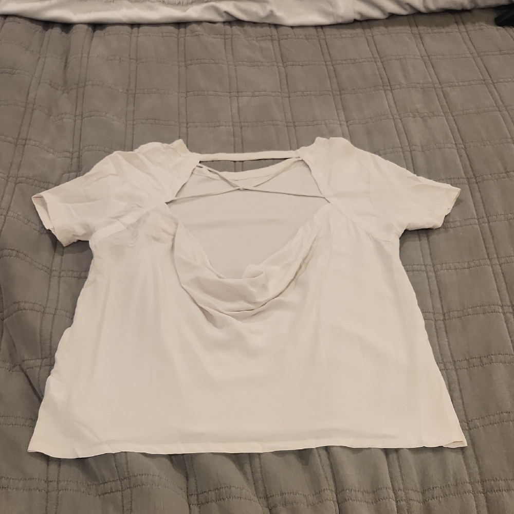 Chaser 100% Silk Blouse With Open Back Detail, Size S! New With Tags!
